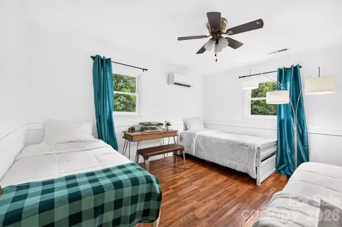 Bedroom - 1244 Macktown Rd, Sylva, NC 28779 photo 3 of 3