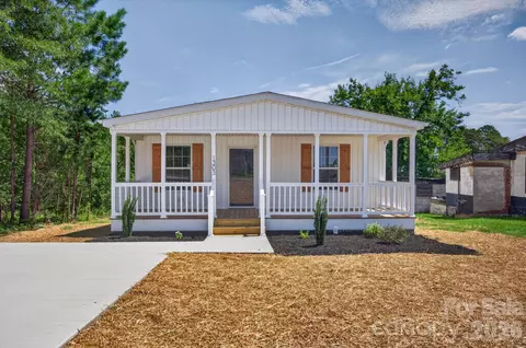 1303 Elrado St, Burlington, NC 27217