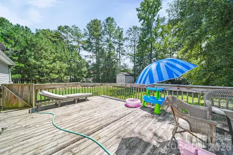 Exterior - 5130 Sedgefield Dr, Lancaster, SC 29720 photo 4 of 5