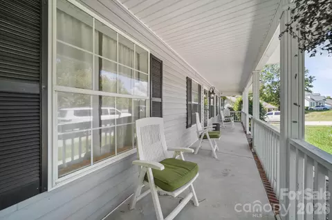 Exterior - 5130 Sedgefield Dr, Lancaster, SC 29720 photo 3 of 5