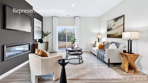Entry Way - 478 Dazzle Loop, Newton, NC 28658 photo 5 of 9