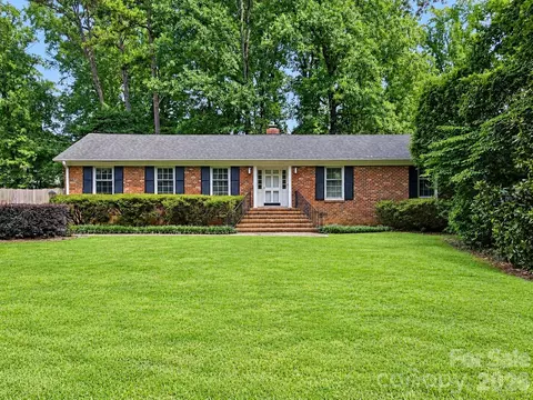 6123 Page Ct, Charlotte, NC 28270