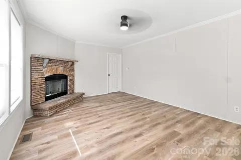 Living - 262 Upper Stanley Rd, Stanley, NC 28164 photo 4 of 5