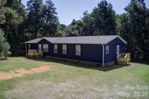Exterior - 262 Upper Stanley Rd, Stanley, NC 28164 photo 3 of 8