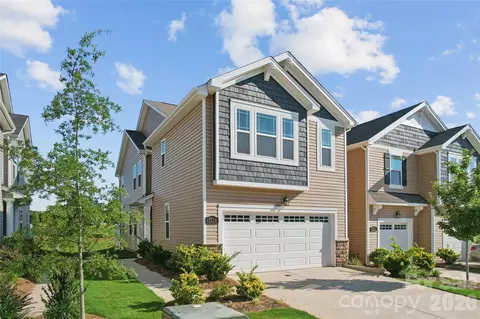 5119 Carrick St, Charlotte, NC 28213