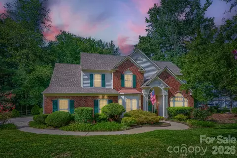 10808 Pomerane Pl, Charlotte, NC 28277