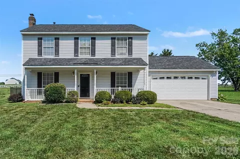 8512 Indian Summer Trl, Harrisburg, NC 28075