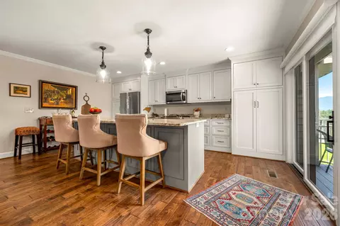 Kitchen - 77 Chestnut 305 St #305, Tryon, NC 28782 photo 4 of 4
