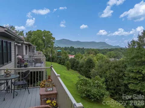 Exterior - 77 Chestnut 305 St #305, Tryon, NC 28782 photo 5 of 6