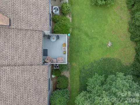 Exterior - 77 Chestnut 305 St #305, Tryon, NC 28782 photo 6 of 6