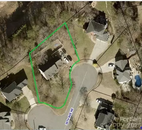 1137 38th Ne Ave NE, Hickory, NC 28601