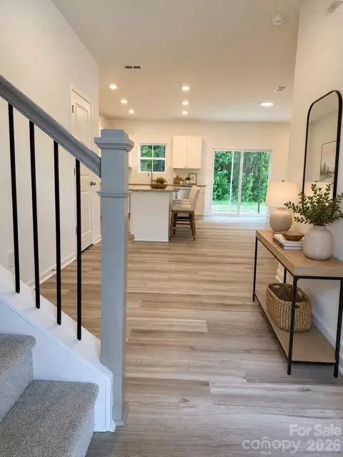 Entry Way - 1570 Solitude Ct, Kannapolis, NC 28081 photo 1 of 4