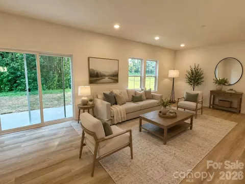 Living - 1570 Solitude Ct, Kannapolis, NC 28081 photo 1 of 5