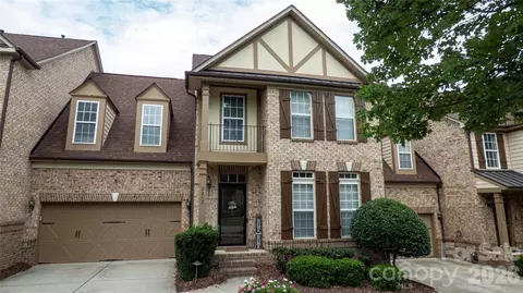 2262 NW Donnington Nw Ln NW, Concord, NC 28027