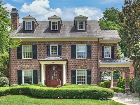 309 Hempstead Pl, Charlotte, NC 28207