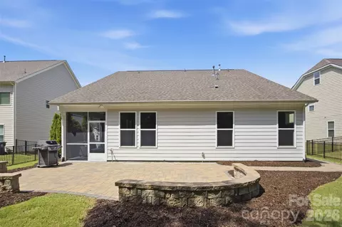 Exterior - 5529 Braddock Mill Way, Lancaster, SC 29720 photo 5 of 7