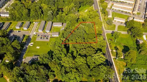 1800 West Blvd, Charlotte, NC 28208