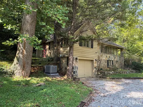 459 Warrior Dr, Tryon, NC 28782 photo 2