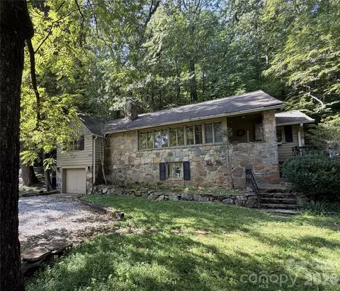 459 Warrior Dr, Tryon, NC 28782 photo 3