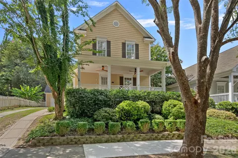 14015 Garden District Row, Huntersville, NC 28078