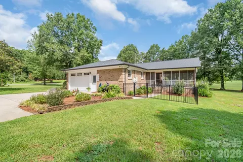 Exterior - 3817 Stack Rd, Monroe, NC 28112 photo 7 of 9
