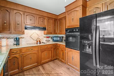 Kitchen - 3817 Stack Rd, Monroe, NC 28112 photo 2 of 3