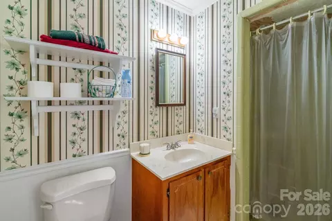Bath - 3817 Stack Rd, Monroe, NC 28112 photo 1 of 4