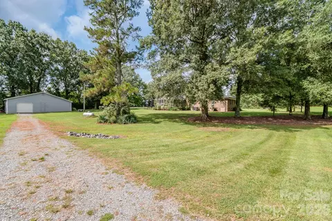 Exterior - 3817 Stack Rd, Monroe, NC 28112 photo 6 of 9