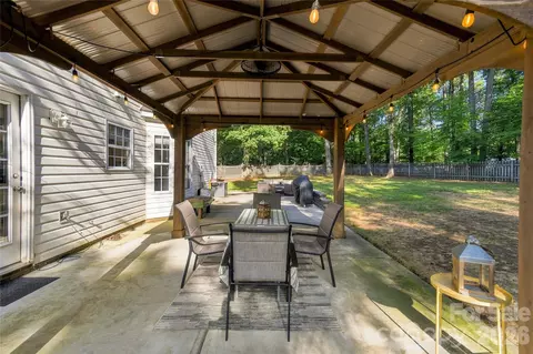 Exterior - 4408 Chatterleigh Dr, Monroe, NC 28110 photo 6 of 8