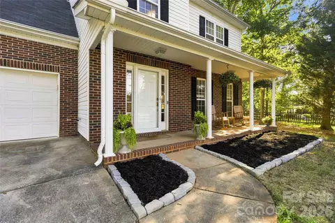 Exterior - 4408 Chatterleigh Dr, Monroe, NC 28110 photo 5 of 8