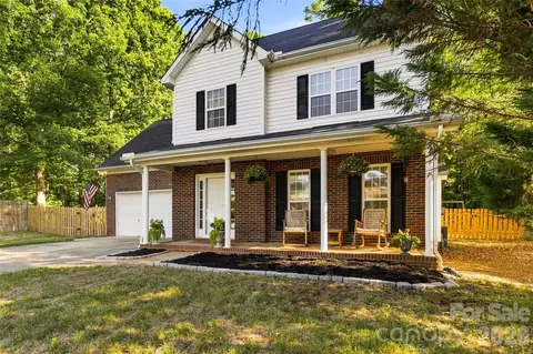 Exterior - 4408 Chatterleigh Dr, Monroe, NC 28110 photo 3 of 8