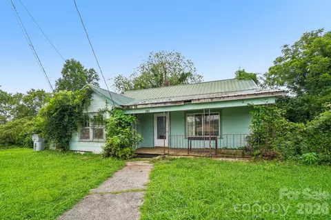 214 Sunset Nw St NW, Lenoir, NC 28645