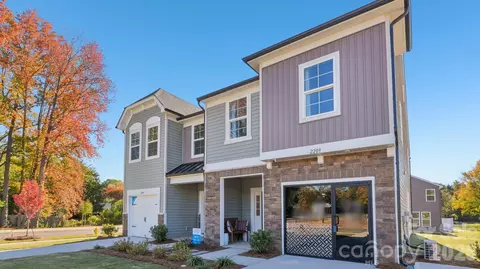 2209 Gladwyne Pl, Charlotte, NC 28269