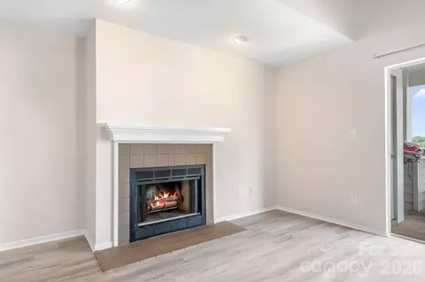 Living - 930 Southwest Dr, Davidson, NC 28036 photo 2 of 6