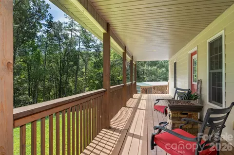 Exterior - 247 Poker Branch Rd, Sylva, NC 28779 photo 4 of 8