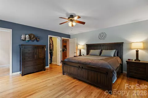 Bedroom - 247 Poker Branch Rd, Sylva, NC 28779 photo 1 of 2