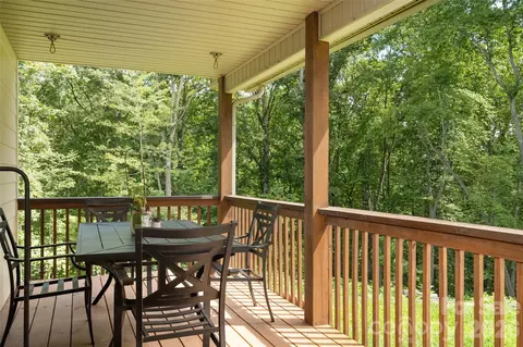 Exterior - 247 Poker Branch Rd, Sylva, NC 28779 photo 6 of 8