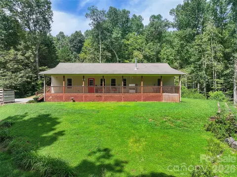 Exterior - 247 Poker Branch Rd, Sylva, NC 28779 photo 3 of 8
