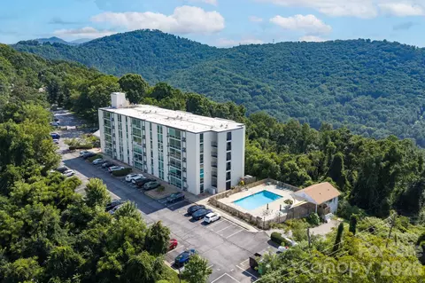 647 Town Mountain 105 Rd #105, Asheville, NC 28804
