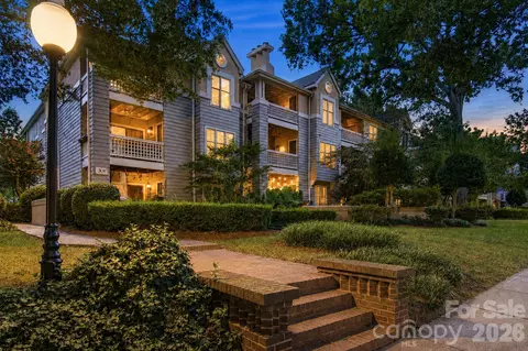 308 Queens 32 Rd #32, Charlotte, NC 28204