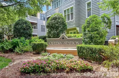 308 Queens 32 Rd #32, Charlotte, NC 28204