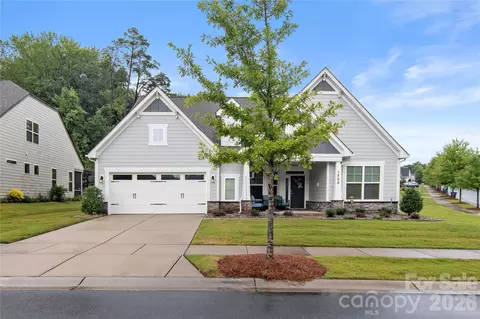 1200 Curling Creek Dr, Indian Trail, NC 28079