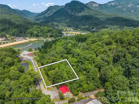 286 Harris Rd, Lake Lure, NC 28746