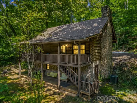 286 Harris Rd, Lake Lure, NC 28746