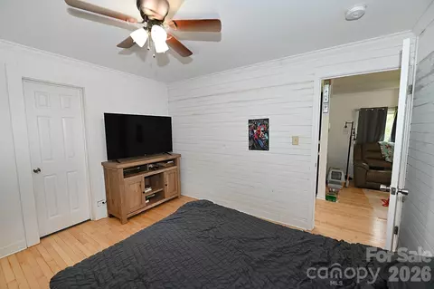 Bedroom - 3392 Pearidge Rd, Bostic, NC 28018 photo 1 of 2