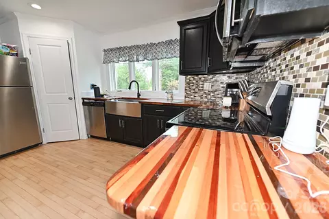 Kitchen - 3392 Pearidge Rd, Bostic, NC 28018 photo 7 of 7