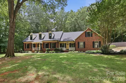 514 Belwood Dr, Belmont, NC 28012