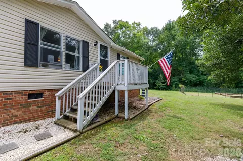 120 Creekstone Ln, York, SC 29745