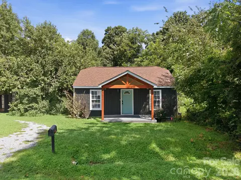 Exterior - 315 Pineview St, Kannapolis, NC 28083 photo 4 of 11