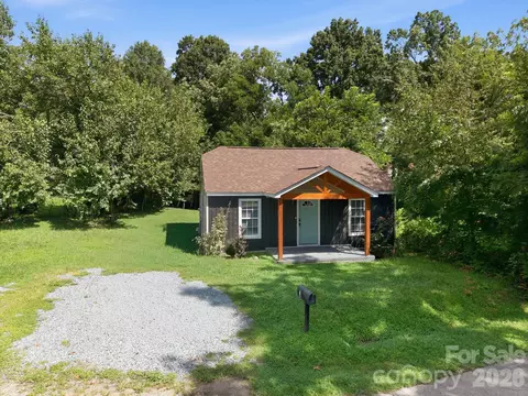Exterior - 315 Pineview St, Kannapolis, NC 28083 photo 5 of 11